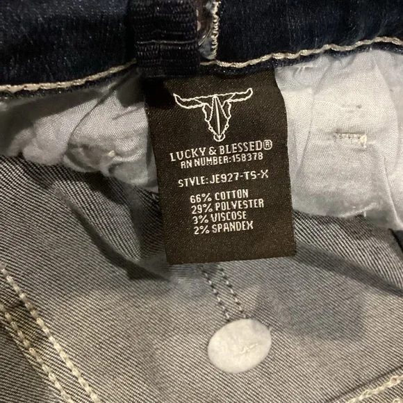 Lucky & Blessed Western Chic Embroidered Tea Stain Jeans size 18 Boho Western - Picture 10 of 16